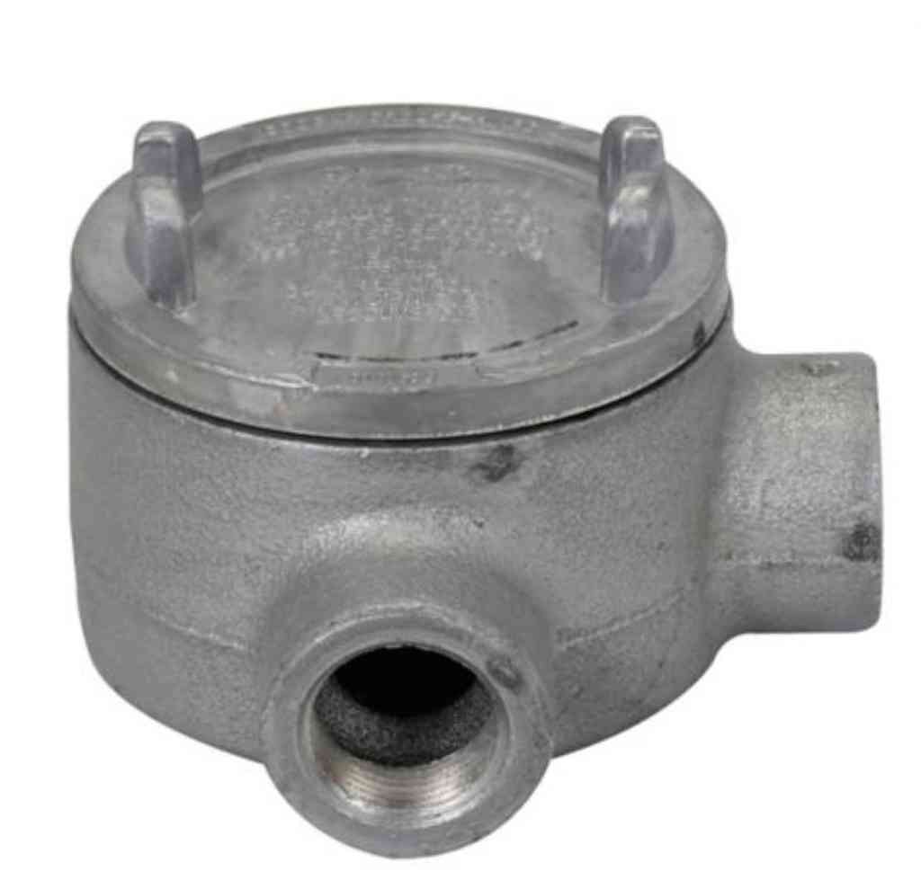 Crouse-Hinds GUAL59 Conduit Outlet Box, Type GUAL 1 1/2" Hubs, Malleable